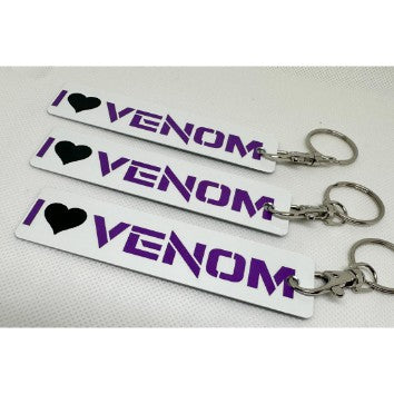 Schlüsselanhänger "I love Venom" Aluminium weiß