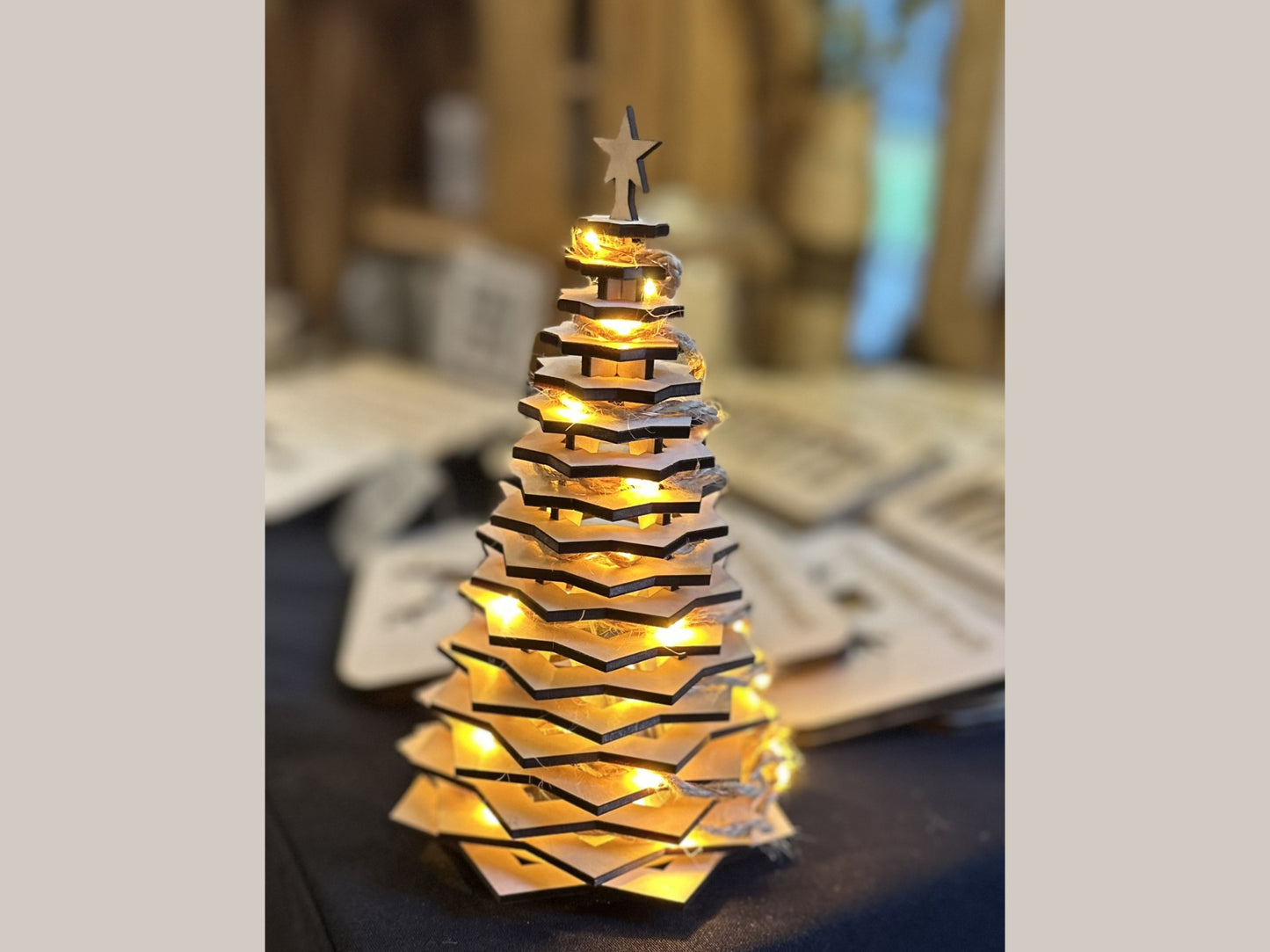 Tannenbäumchen gelasert inklusive Beleuchtung