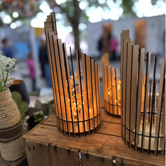 Gelasertes Windlicht in drei verschiedenen Größen, gerade Form